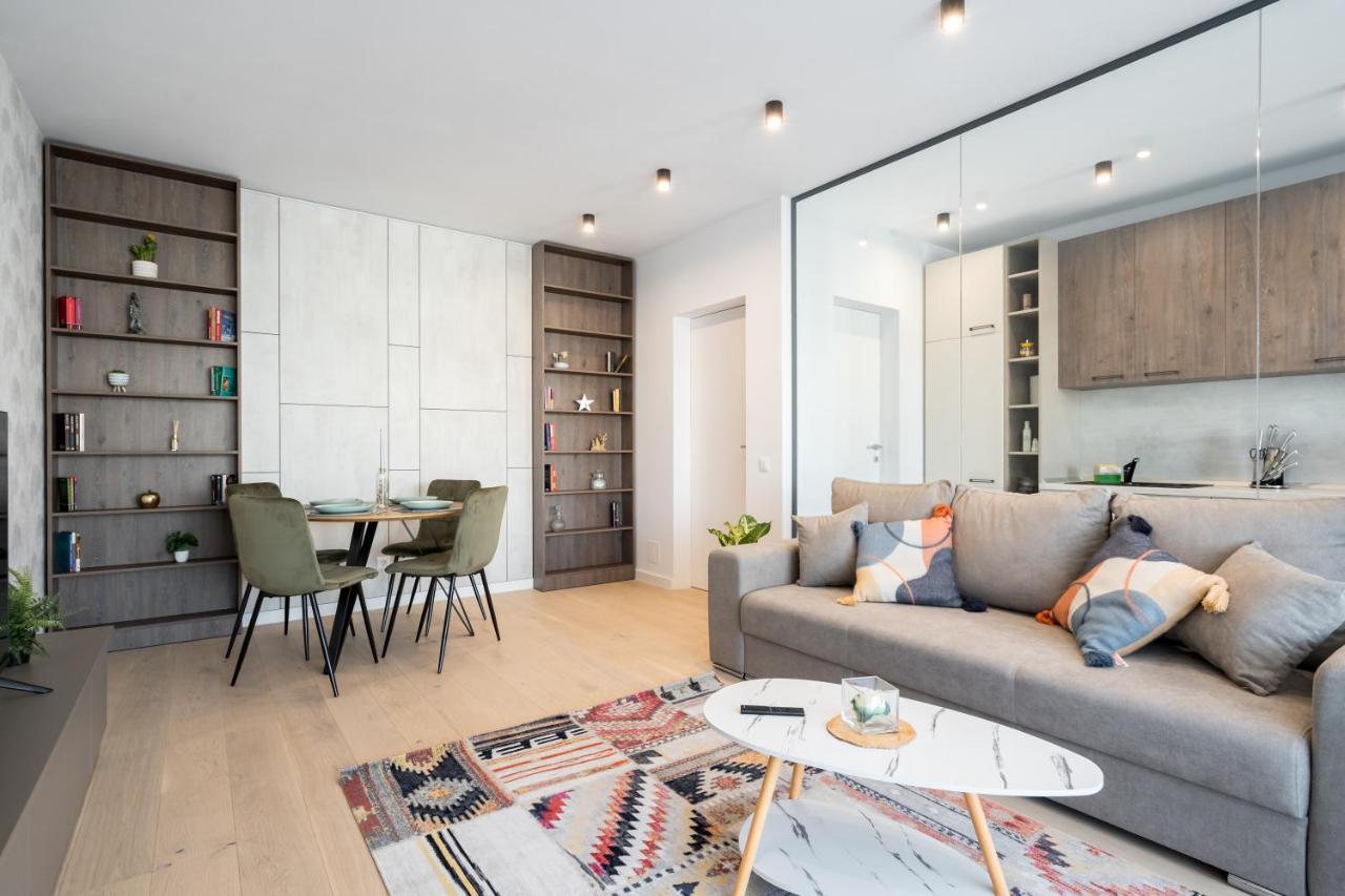 Apartment Spring Stylish Pipera Bukarest